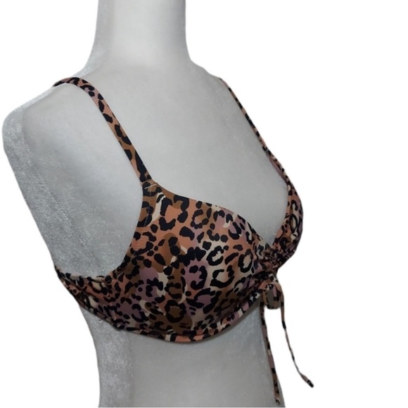 Shade & Shore Underwire Bikini Top - Picture 2 of 8